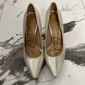 Sam Edelman Hazel Pointed Toe Pump